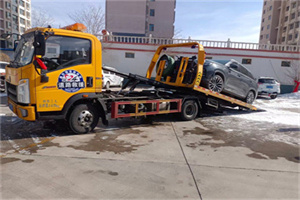 救援拖车费用怎么算